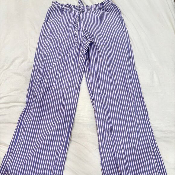 Kimchi Blue Millie Cotton Poplin Straight Leg Pant – Red Multi - Picture 1 of 6